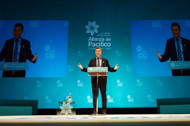 Las dos puntas: la Argentina entre el Mercosur y la Alianza del Pacífico
